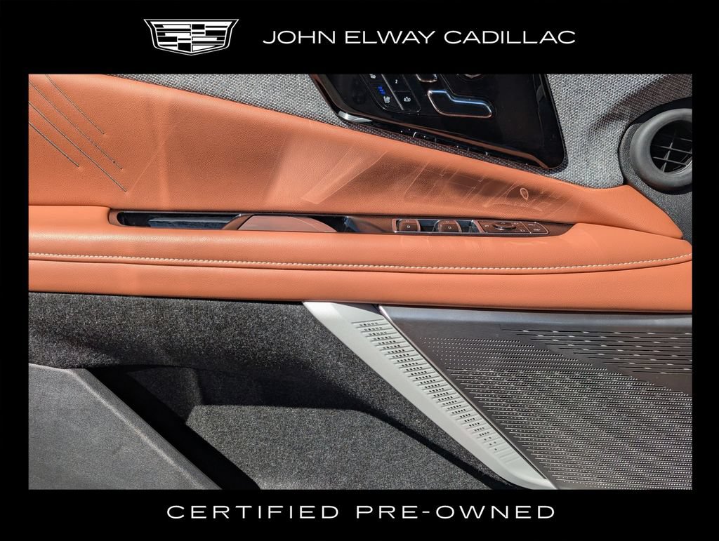 Certified 2025 Cadillac Optiq Sport 2 AWD/4WD image 16
