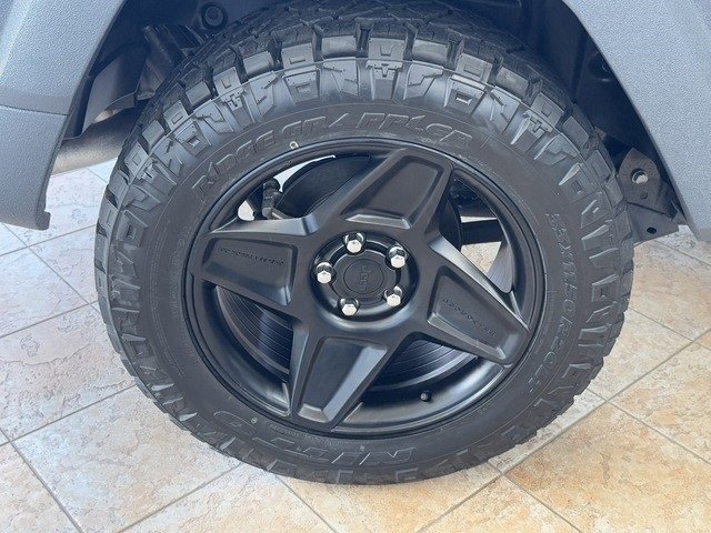 New 2023 Jeep Wrangler Sport S image 31