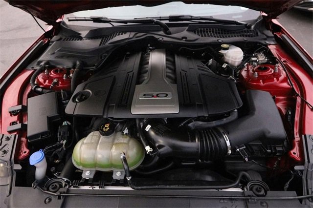 Used 2020 Ford Mustang GT Premium image 22