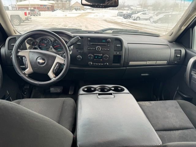 Used 2014 Chevrolet Silverado 2500 LT w/ Z71 Appearance Package image 9