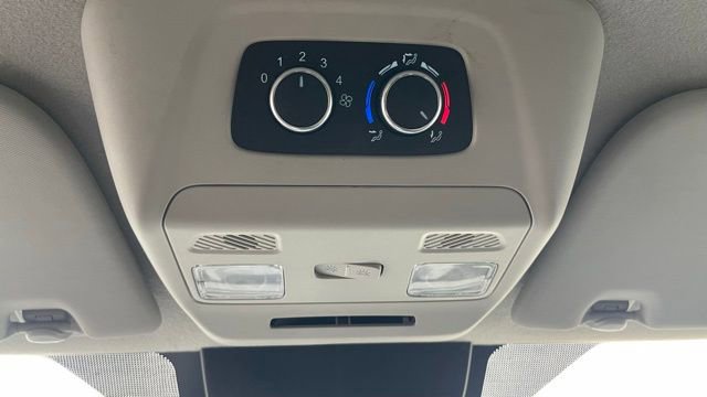 Used 2023 Ford Transit 350 XLT image 21