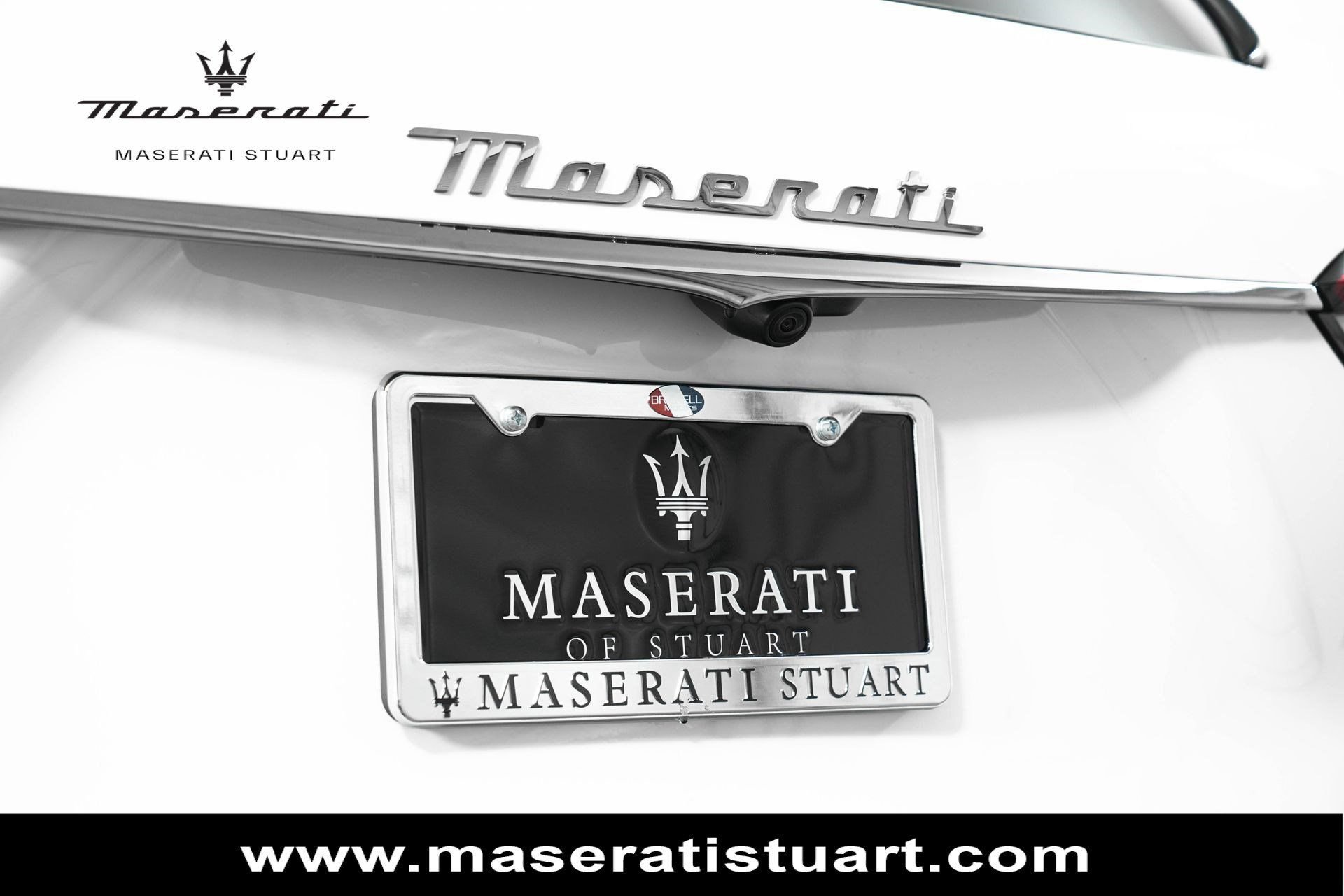 New 2024 Maserati Levante GT Ultima AWD/4WD image 15