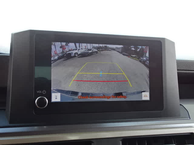 Certified 2024 Toyota Tacoma SR5 AWD/4WD image 30