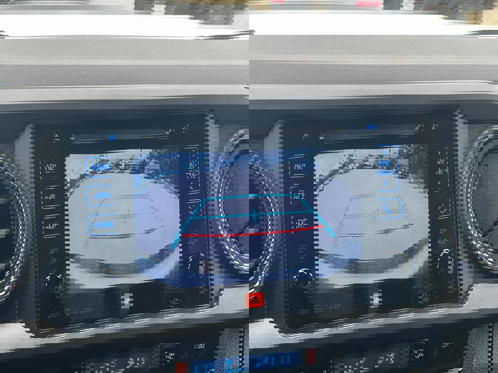 Used 2019 Toyota Tacoma TRD Pro AWD/4WD image 32