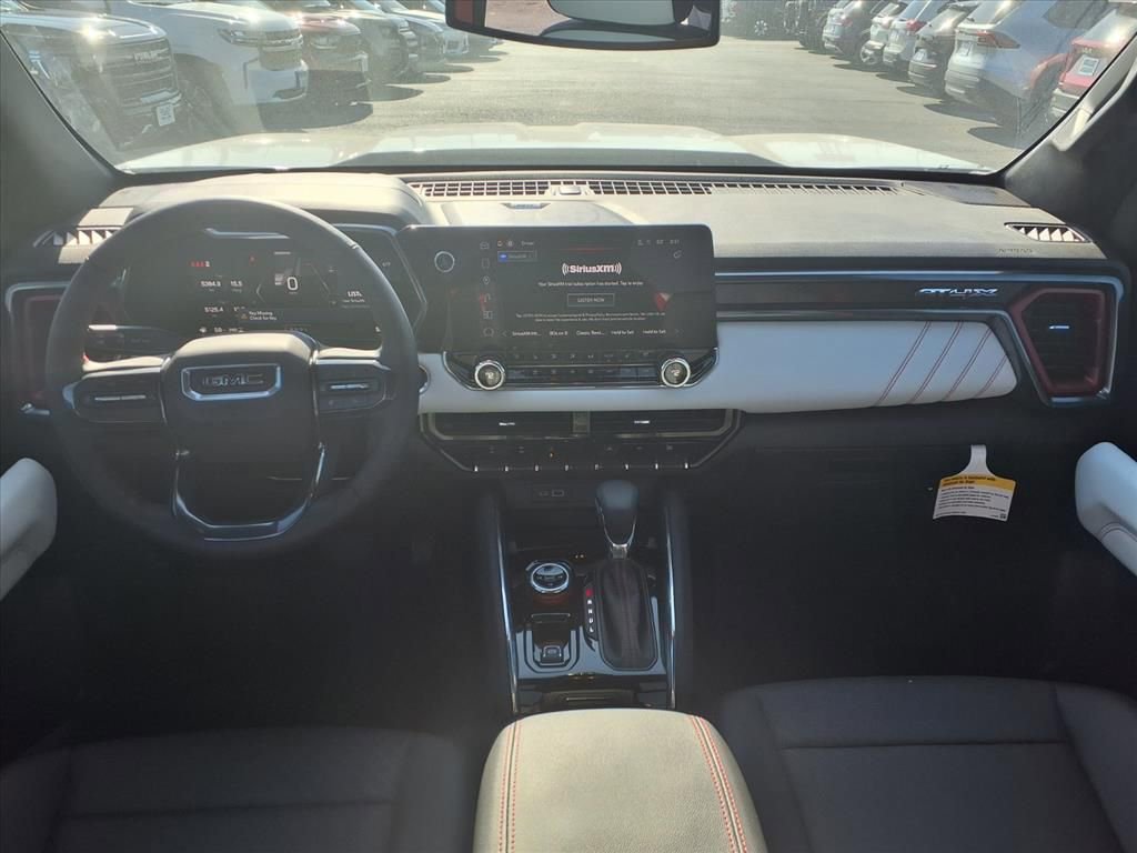 Certified 2025 GMC Canyon AT4 w/ AT4X AEV Edition image 3