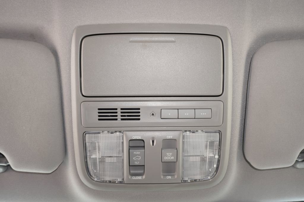 Used 2021 Honda CR-V EX-L image 20