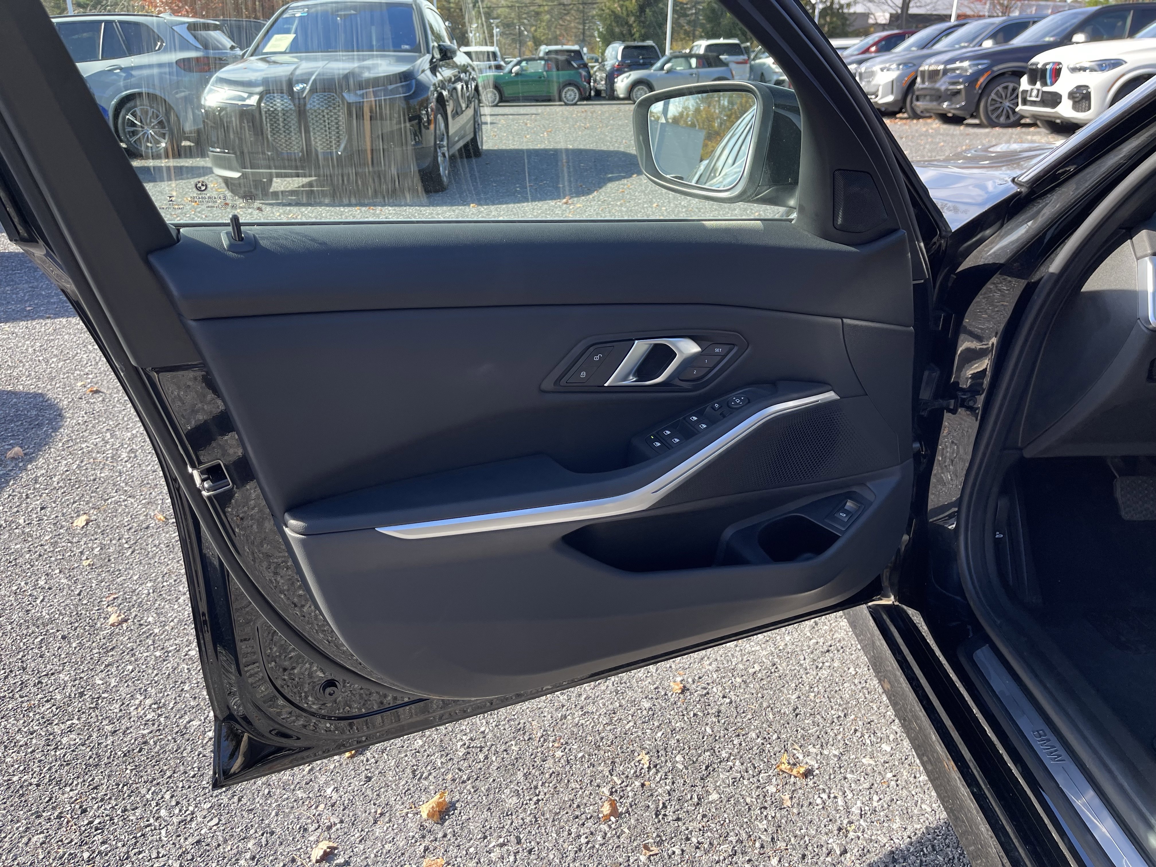 Certified 2025 BMW 330i xDrive Sedan image 10