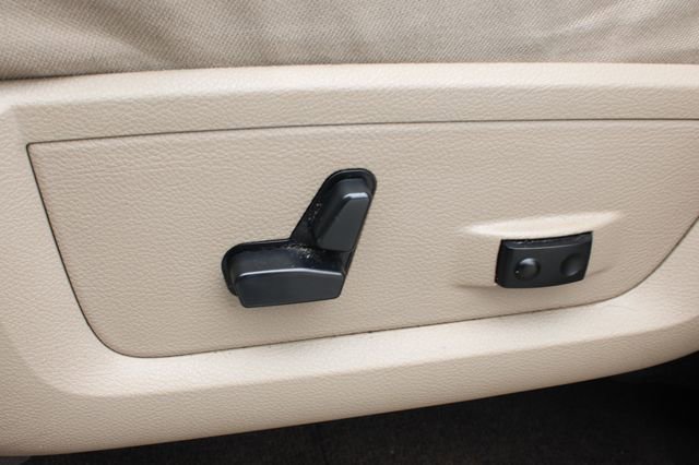 Used 2012 RAM 1500 Big Horn RWD image 13