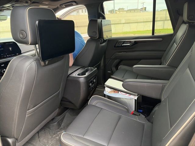 Used 2025 Chevrolet Tahoe Premier image 6