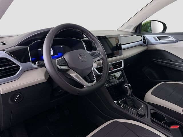 New 2026 Volkswagen Taos SE AWD/4WD image 9