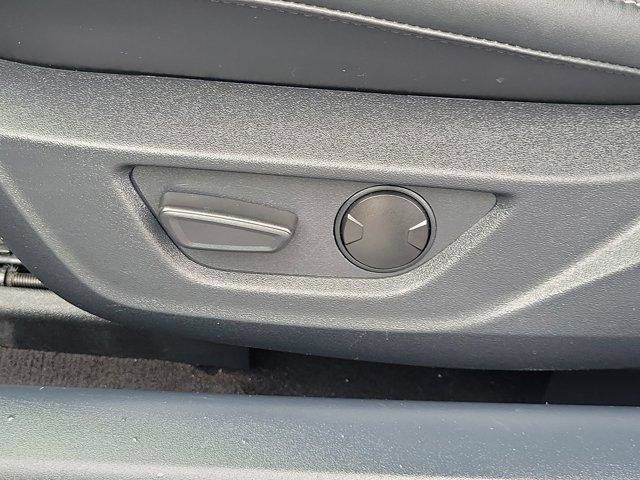 Used 2024 Ford Mustang Convertible RWD image 13