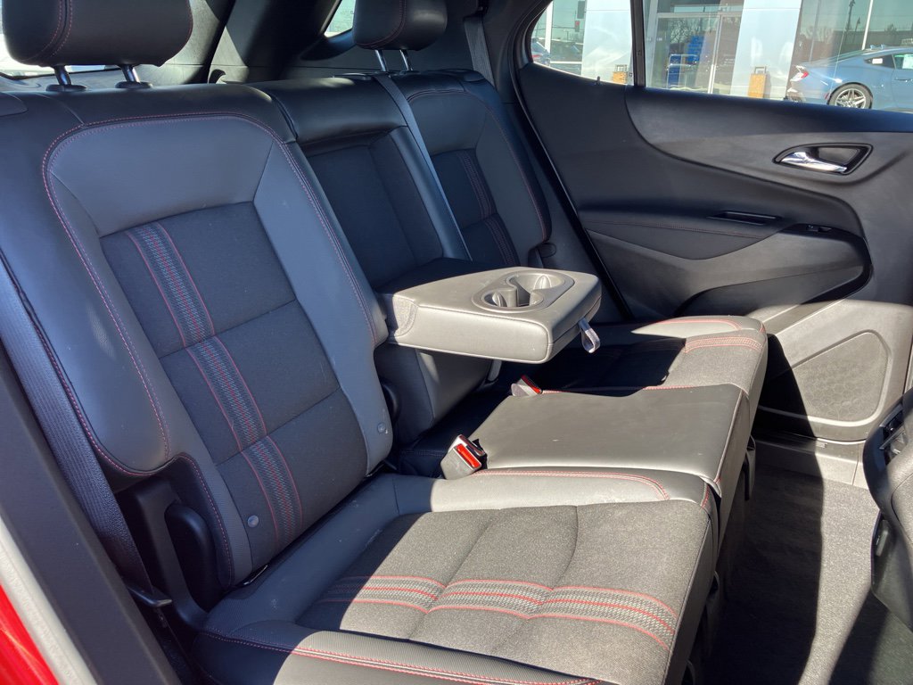 Used 2022 Chevrolet Equinox RS w/ LPO, Floor Liner Package image 35