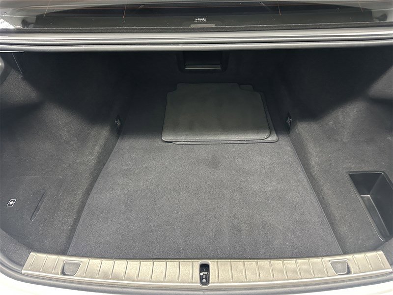 Used 2020 BMW 740i xDrive w/ Cold Weather Package AWD/4WD image 18
