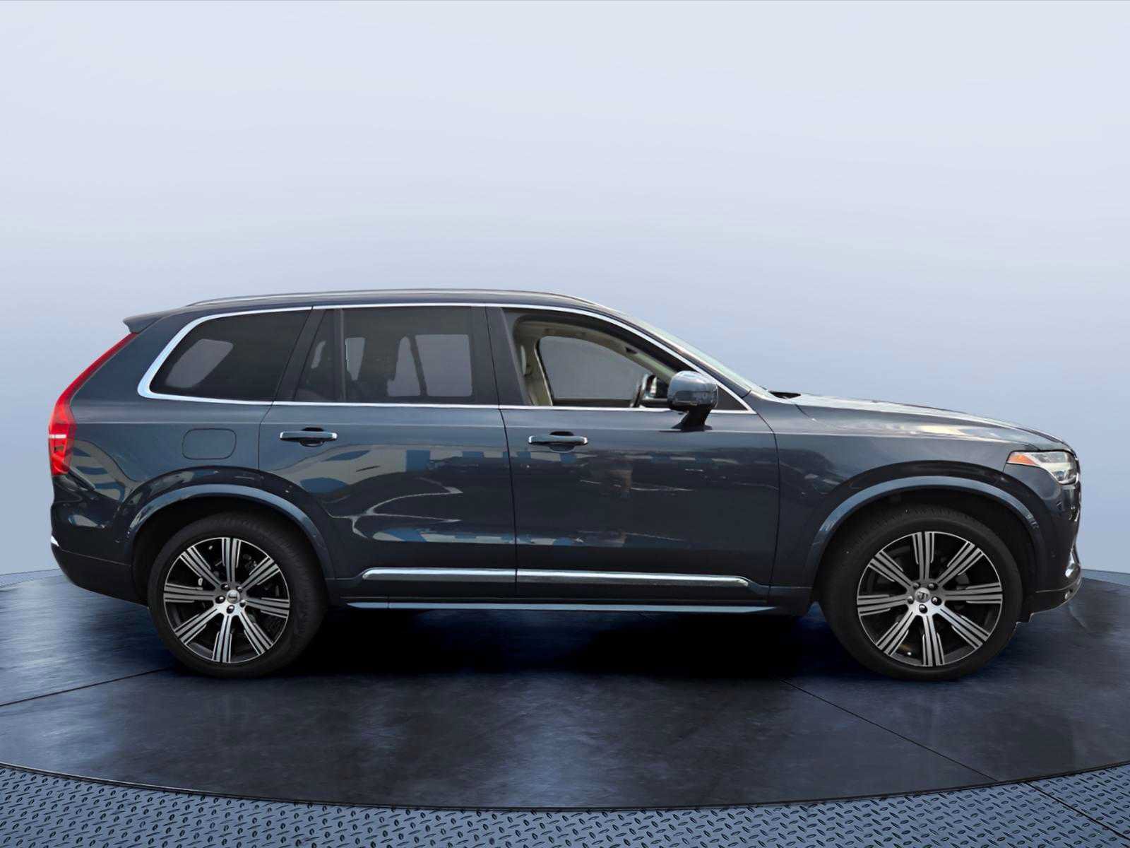 Used 2022 Volvo XC90 T6 Inscription w/ Lounge Package AWD/4WD image 7