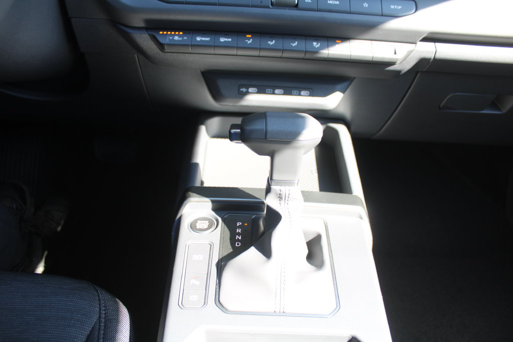 New 2027 Kia Seltos LX FWD image 32