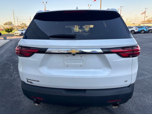 Used 2022 Chevrolet Traverse LT FWD image 4