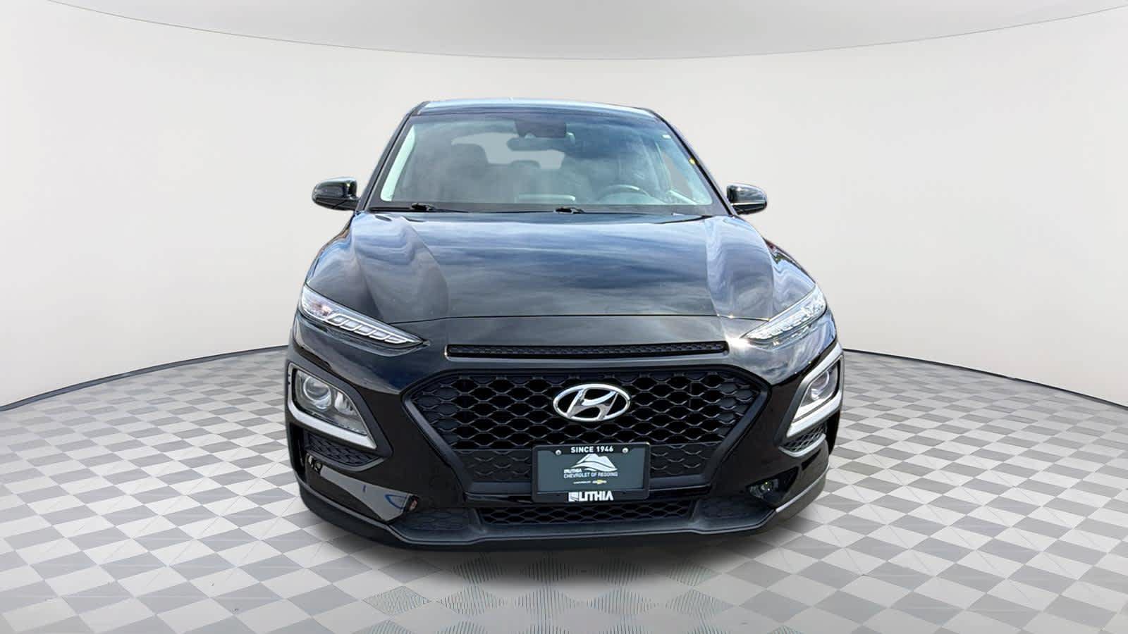 Used 2019 Hyundai Kona SE FWD image 2