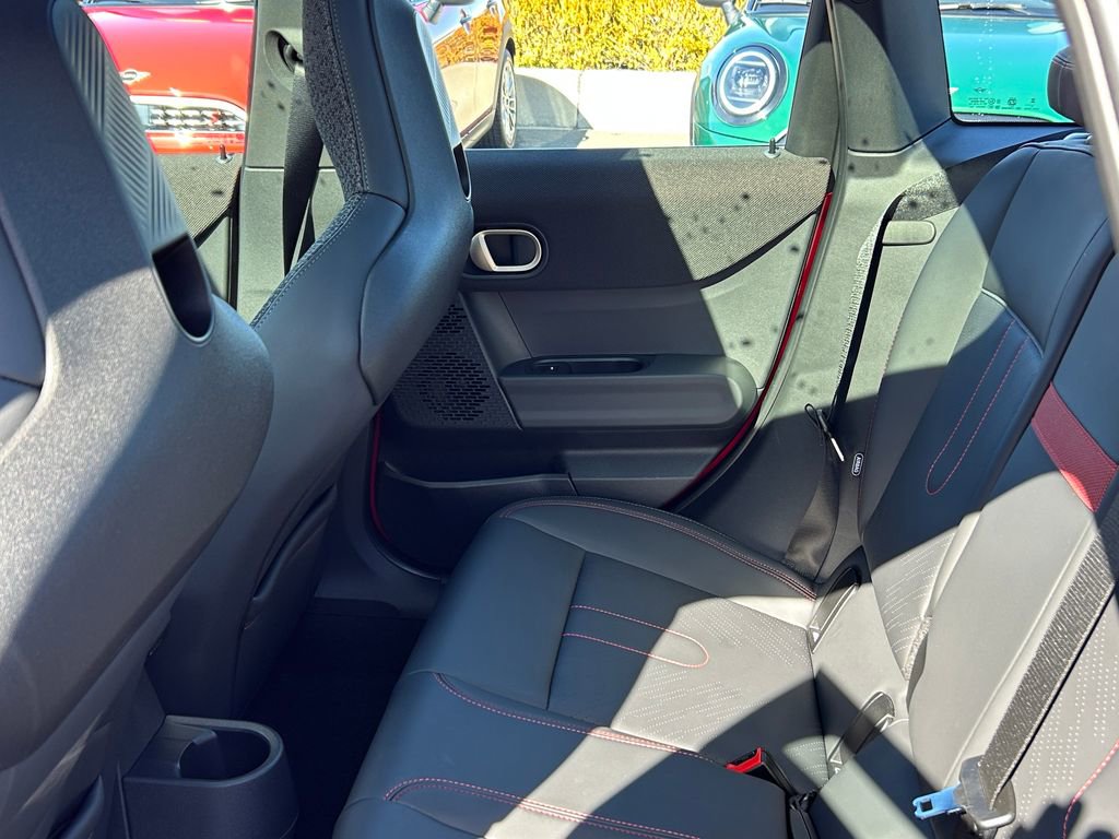 Used 2025 MINI Cooper S image 29