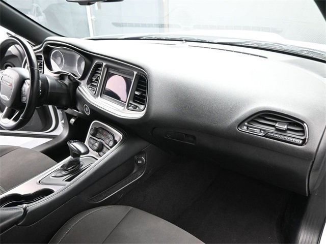 Used 2022 Dodge Challenger GT image 27