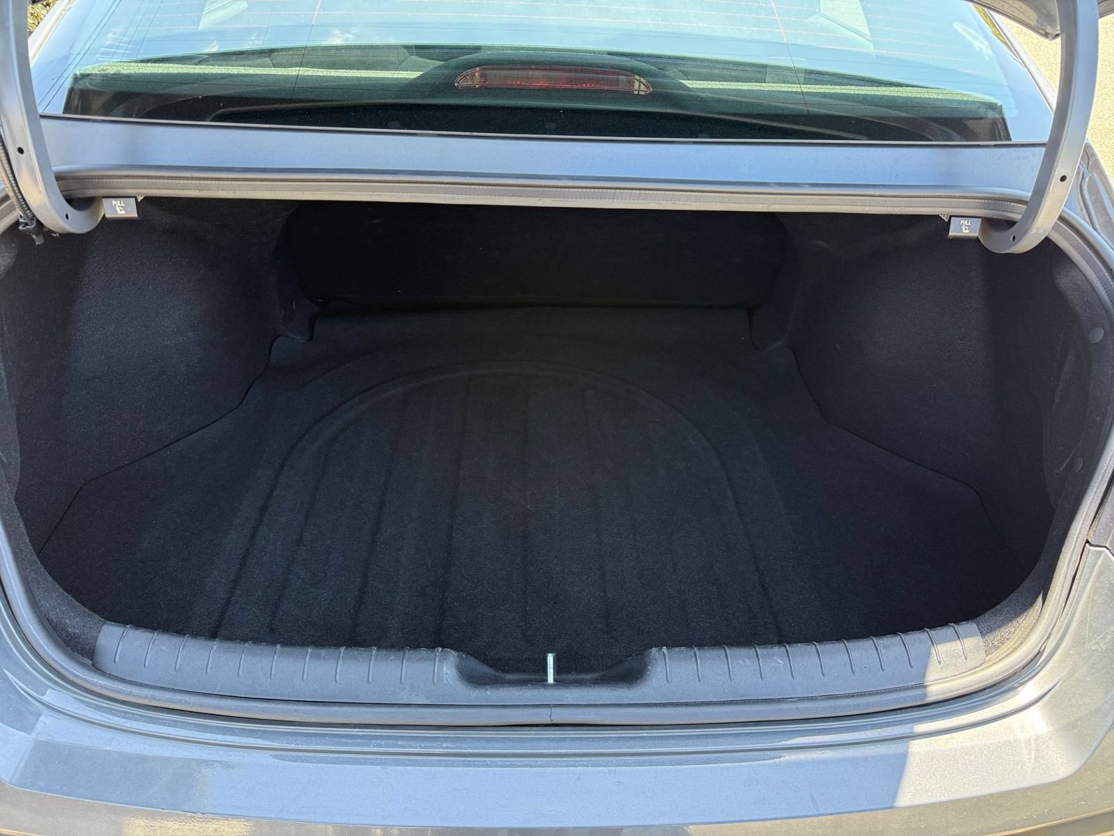 Used 2026 Hyundai Elantra Sport FWD image 28
