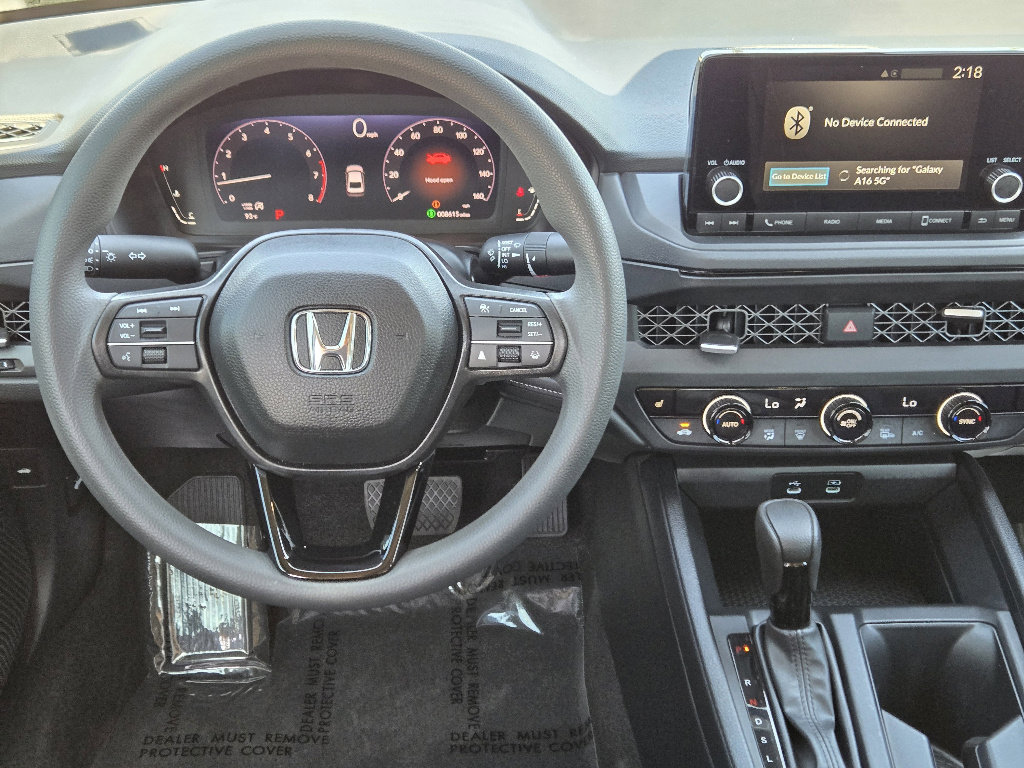 Used 2025 Honda Accord SE image 10