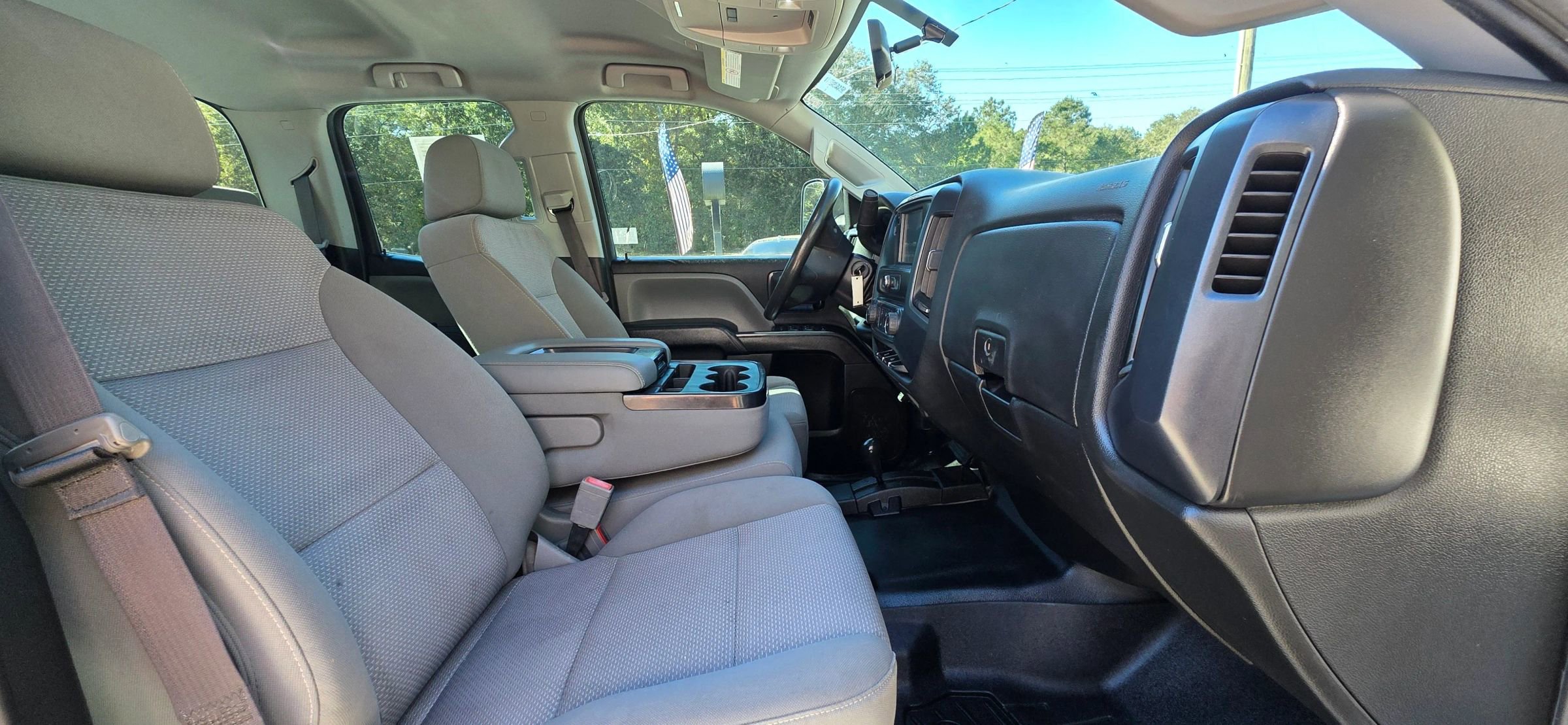 Used 2019 Chevrolet Silverado 2500 W/T image 15