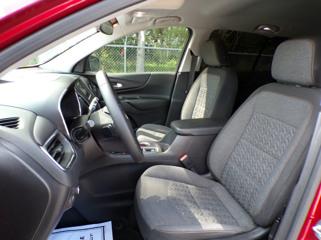 Used 2023 Chevrolet Equinox LT FWD image 13