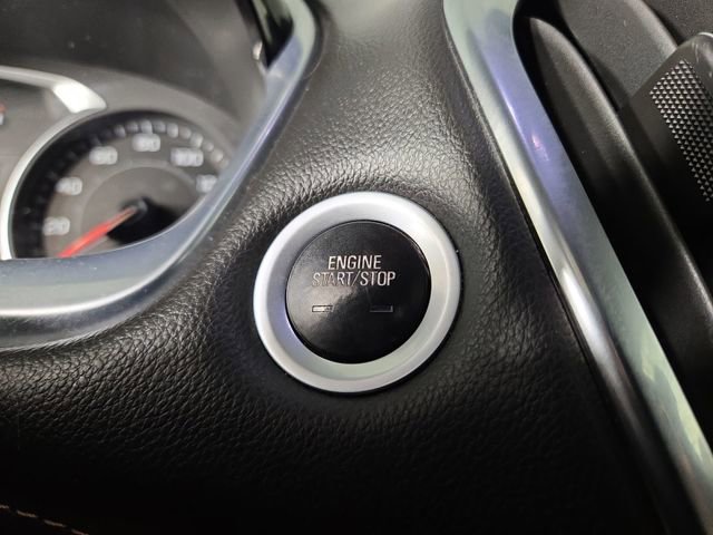 Used 2019 Chevrolet Traverse LT FWD image 25