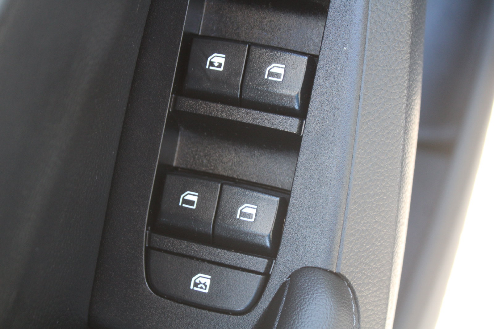 Certified 2024 Kia Seltos S AWD/4WD image 19