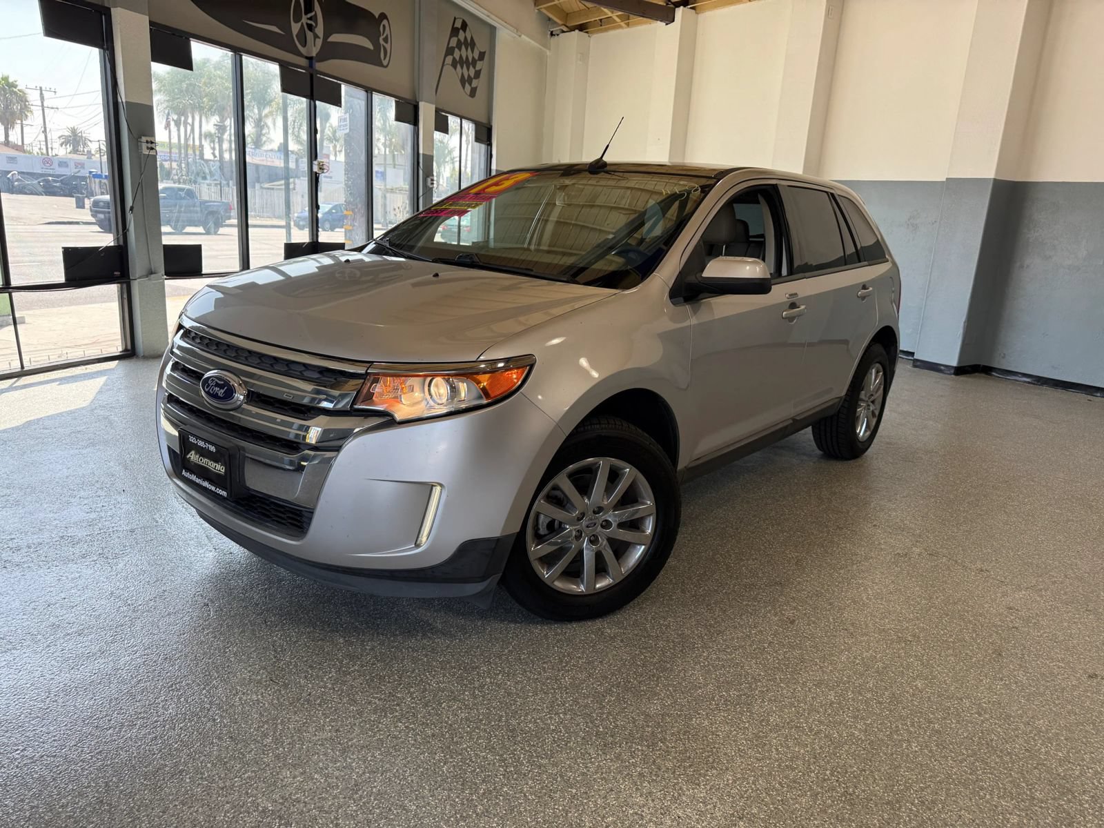 Used 2013 Ford Edge SEL FWD image 3
