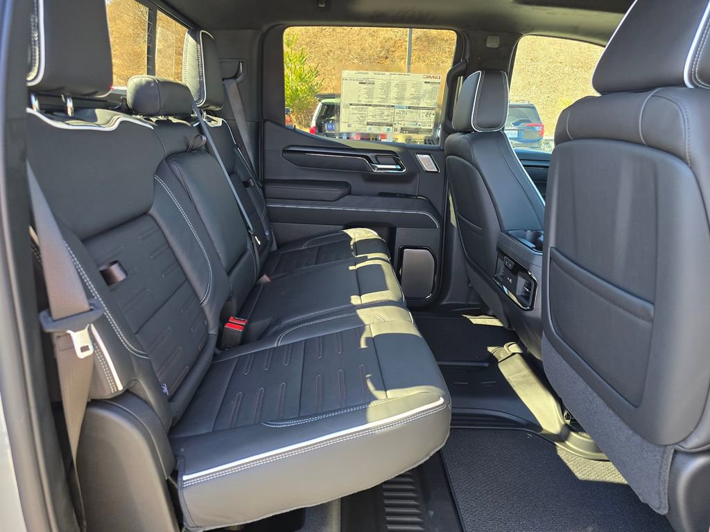 New 2026 GMC Sierra 1500 AT4X w/ LPO, Black Badging Package image 25