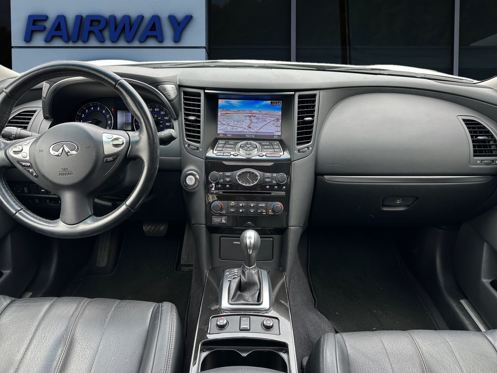 Used 2016 INFINITI QX70 2WD w/ Premium Package image 15