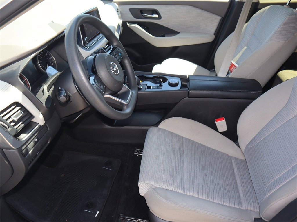 Certified 2023 Nissan Rogue SV image 14