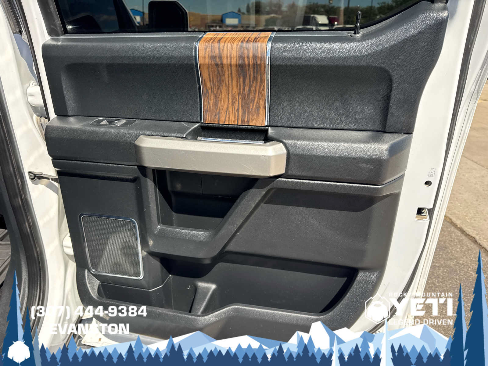 Used 2020 Ford F150 Lariat w/ Equipment Group 501A Mid AWD/4WD image 16