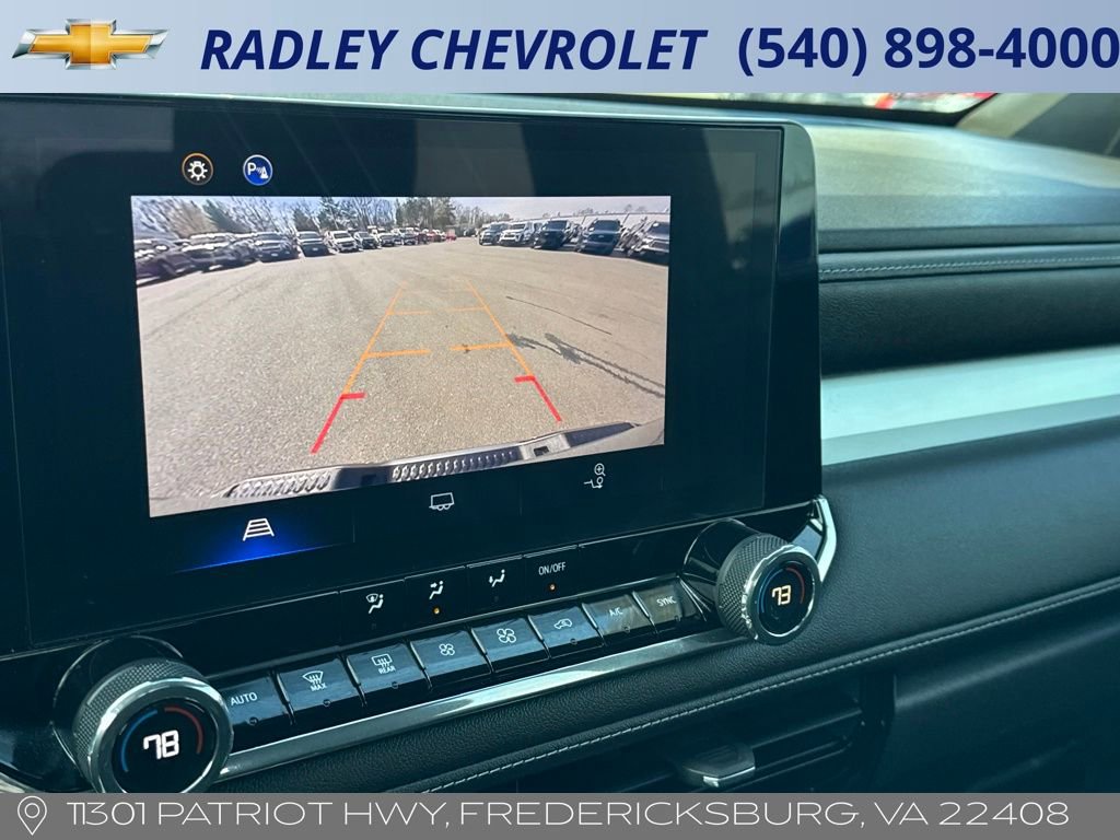 Used 2024 Chevrolet Colorado LT w/ LT Convenience Package image 9