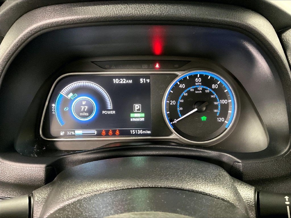 Certified 2025 Nissan Leaf SV Plus FWD image 24