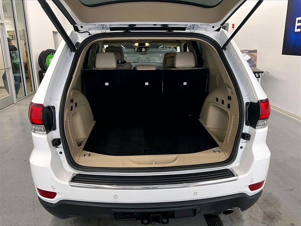 Used 2021 Jeep Grand Cherokee Limited w/ Premium Lighting Group image 35