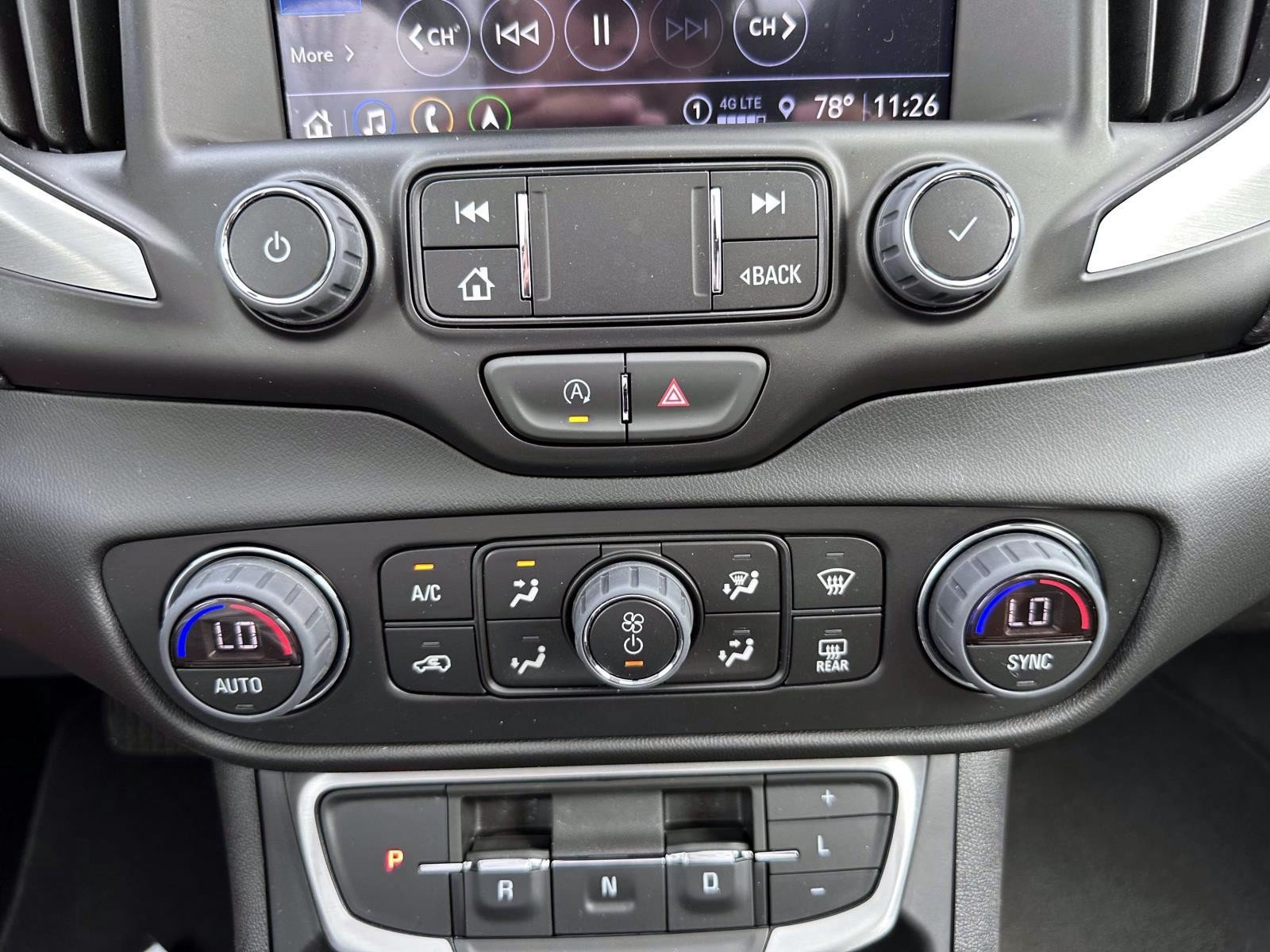 Used 2024 GMC Terrain SLT w/ Infotainment Package II AWD/4WD image 25
