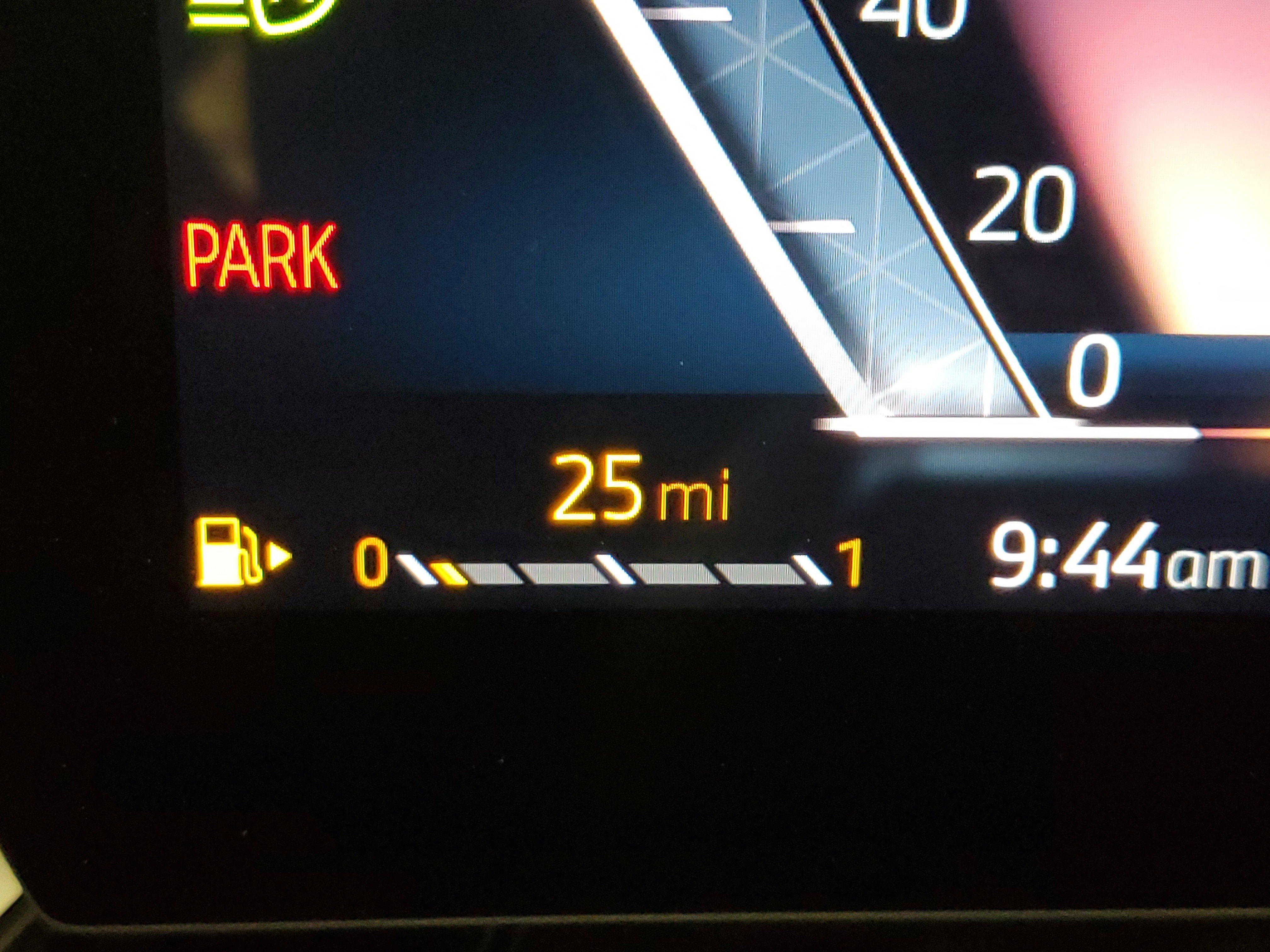 Certified 2025 BMW X2 xDrive28i w/ Premium Package image 16