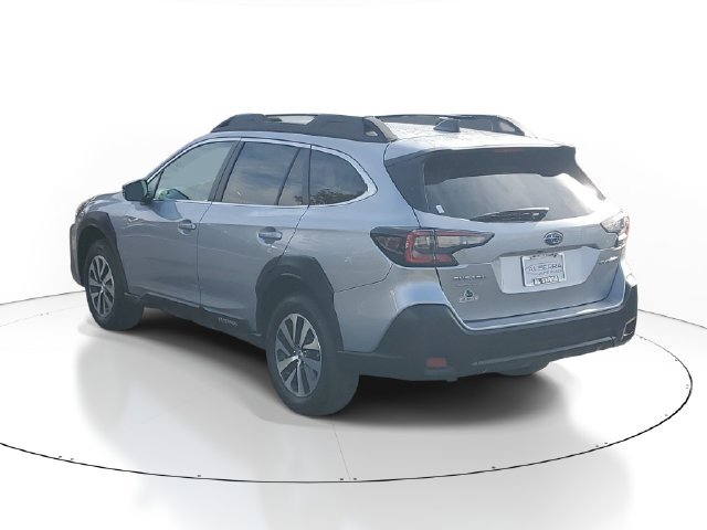 Certified 2024 Subaru Outback Premium AWD/4WD image 3