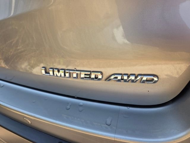 Used 2016 Toyota Highlander Limited Platinum AWD/4WD image 5