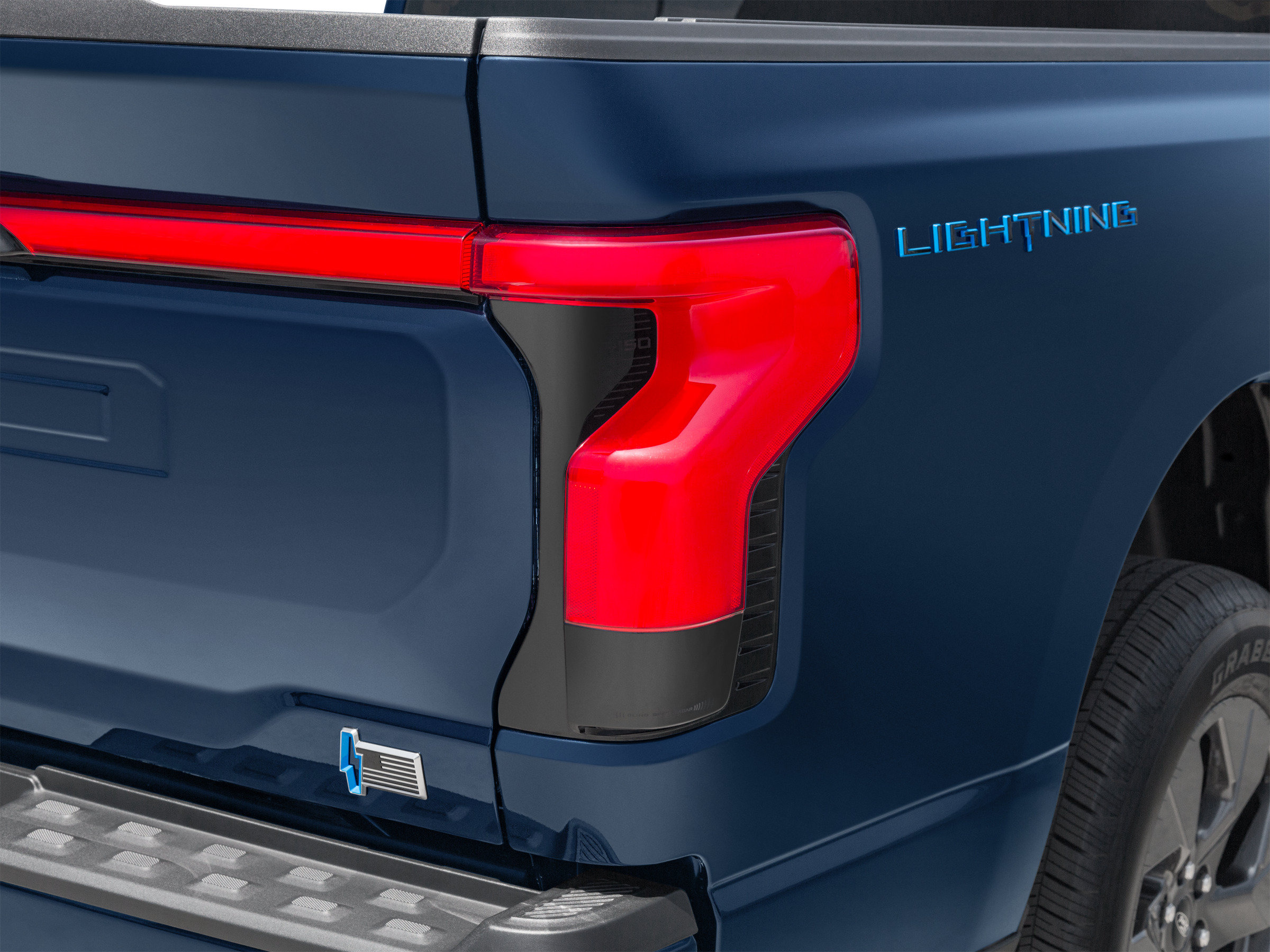 Used 2023 Ford F150 Lightning Lariat AWD/4WD image 78