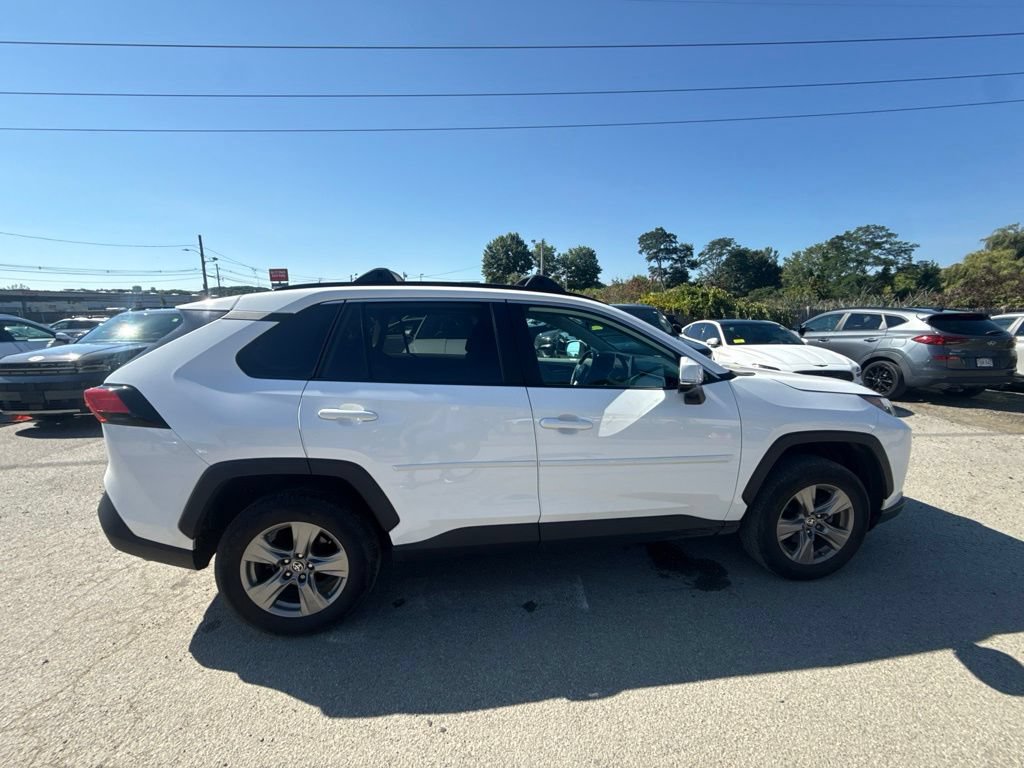 Used 2023 Toyota RAV4 XLE w/ Convenience Package AWD/4WD image 4