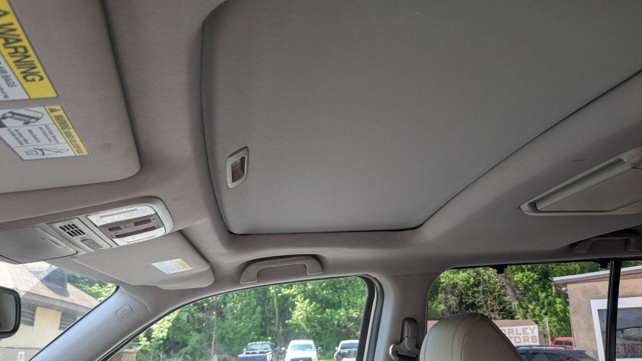 Used 2015 Honda Pilot Touring image 30