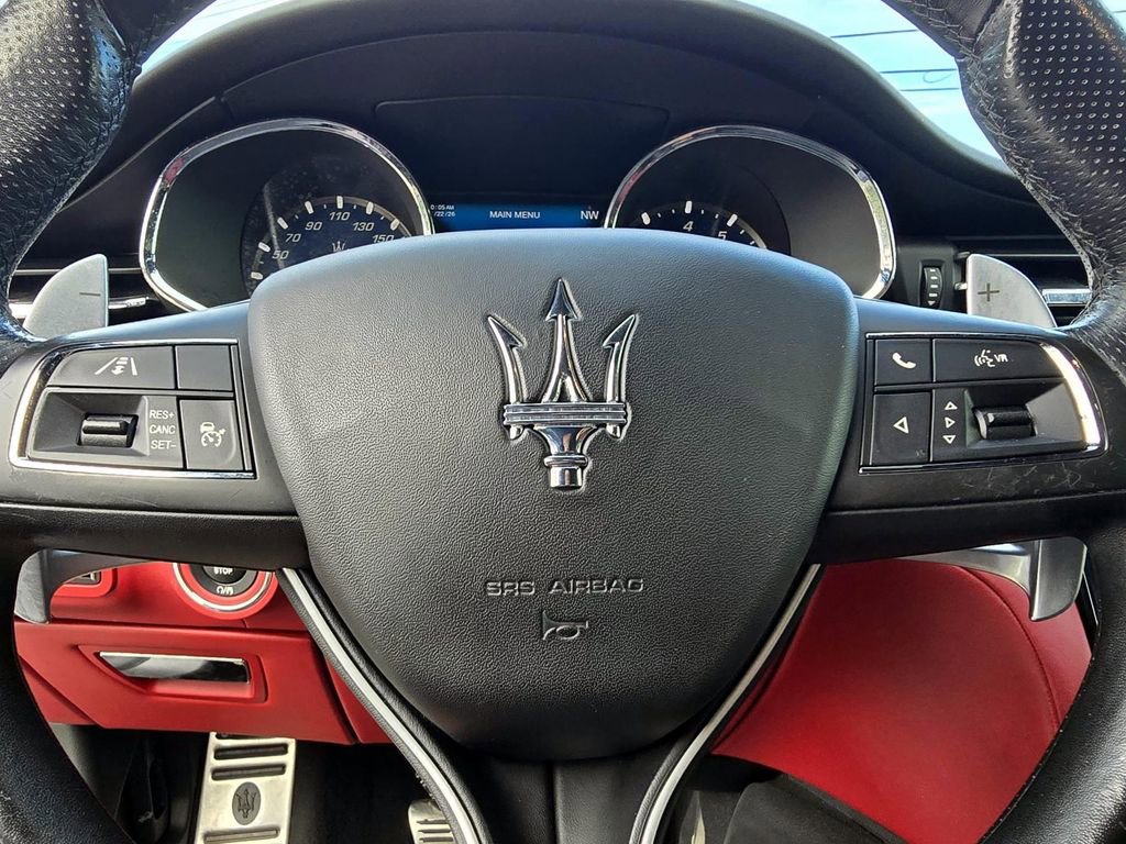 Used 2017 Maserati Quattroporte GTS GranSport image 13