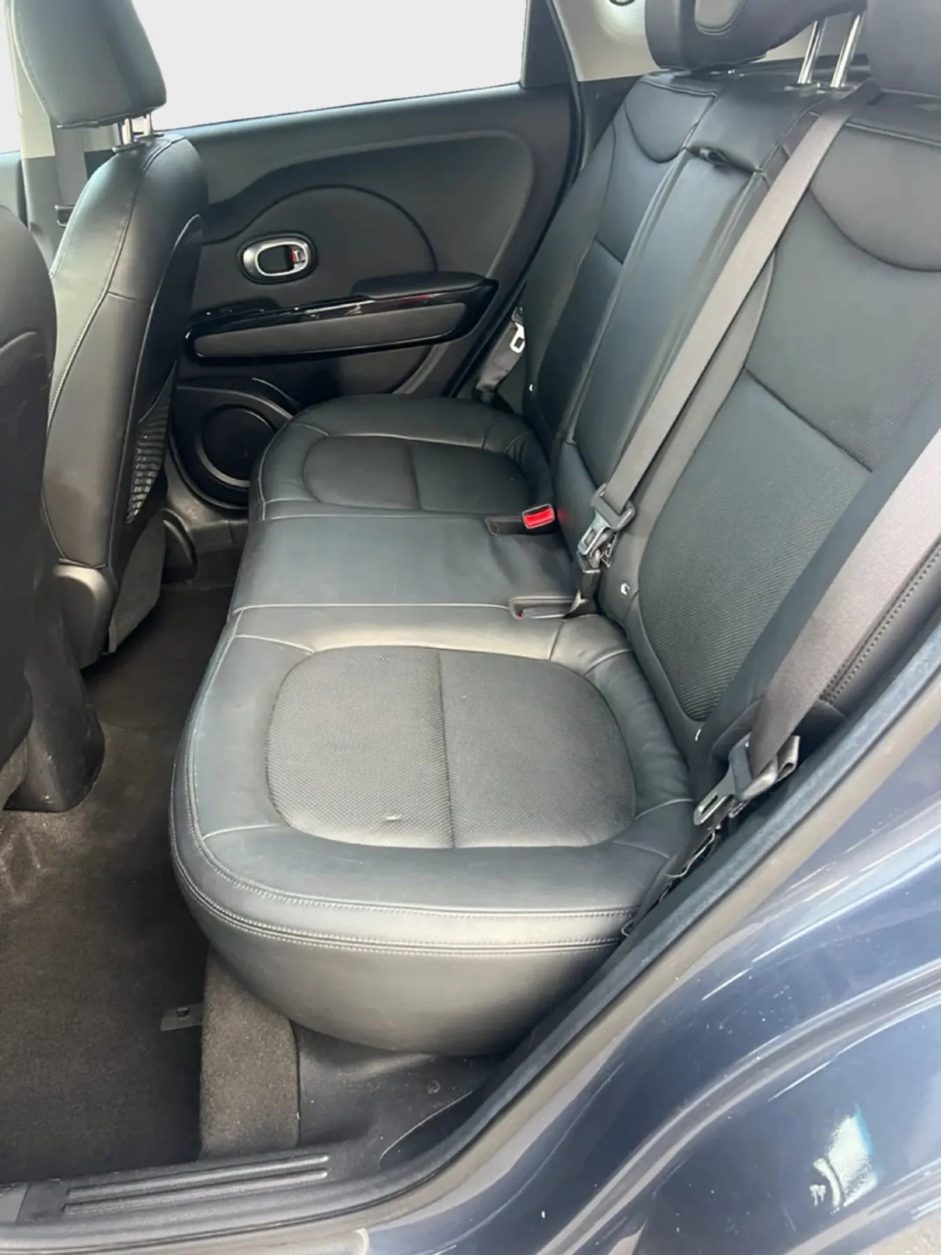 Used 2016 Kia Soul ! w/ Premium Package FWD image 10