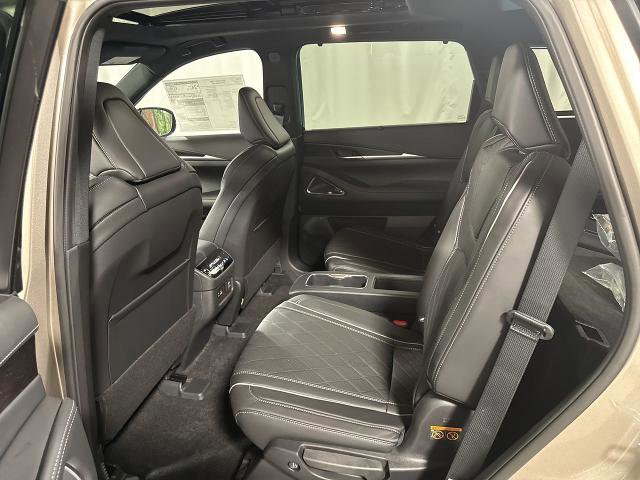 Certified 2025 INFINITI QX60 Autograph w/ Cargo Package image 5