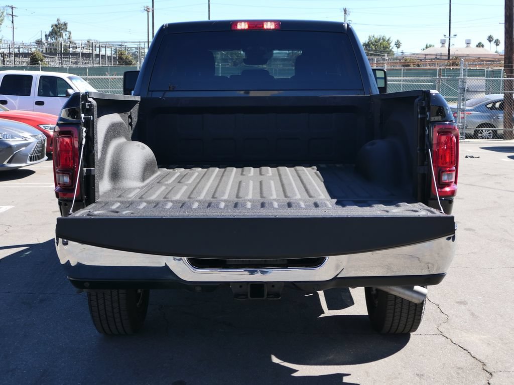 Used 2026 RAM 2500 Big Horn AWD/4WD image 6
