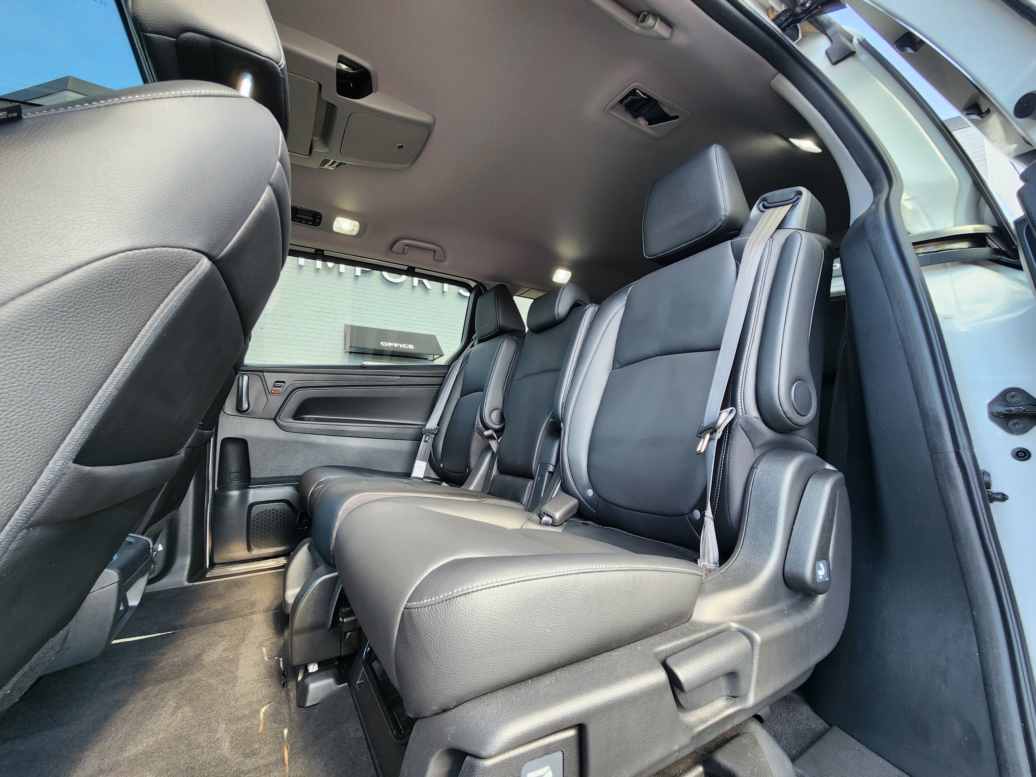 Used 2024 Honda Odyssey Touring image 30