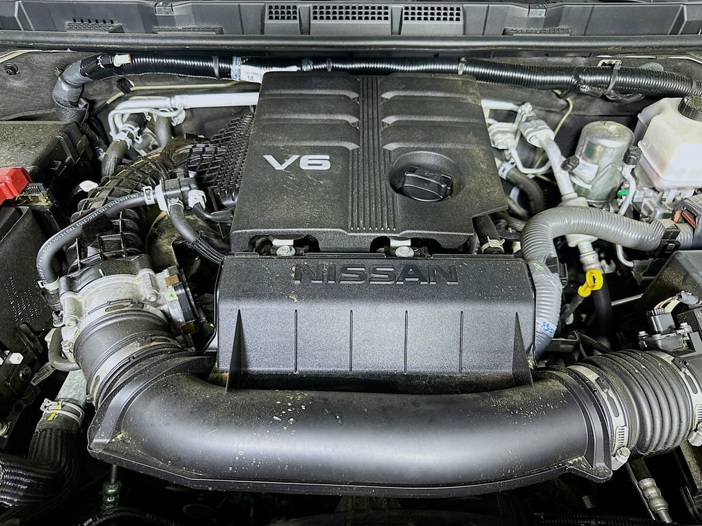 Used 2023 Nissan Frontier SV RWD image 9
